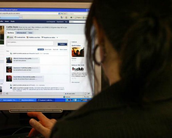 Sicurezza sul web, i ragazzi a lezione dalla Polizia Postale