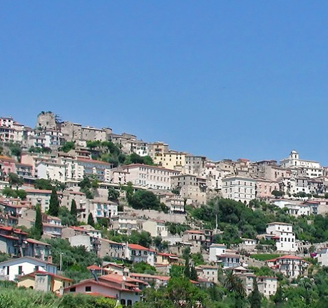 Monte San Biagio riscopre e valorizza i suoi beni storici, si inizia con la Torre Triangolare