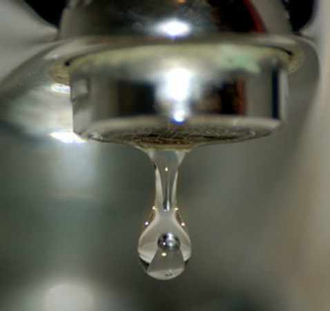 Acqualatina, utente moroso condannato. Tutte le misure per chi non riesce a pagare