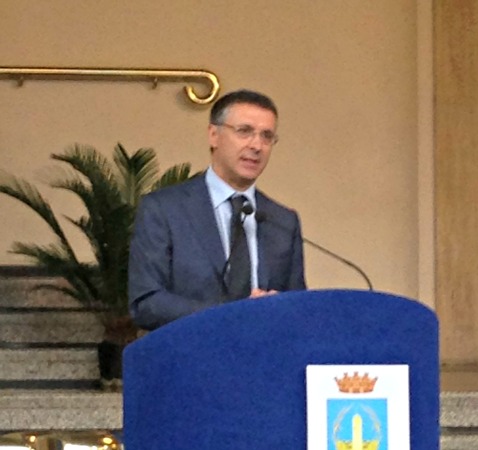 Cantone a Latina: “Le mazzette non esistono più, la corruzione è uno scambio di favori”