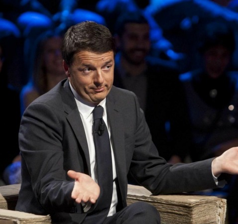 Italicum, Renzi vuole fregare Berlusconi. E Silvio lo lascia fare