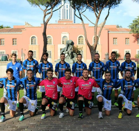 Top Volley e Rapidoo campioni di solidarietà: un calendario per sostenere i disabili