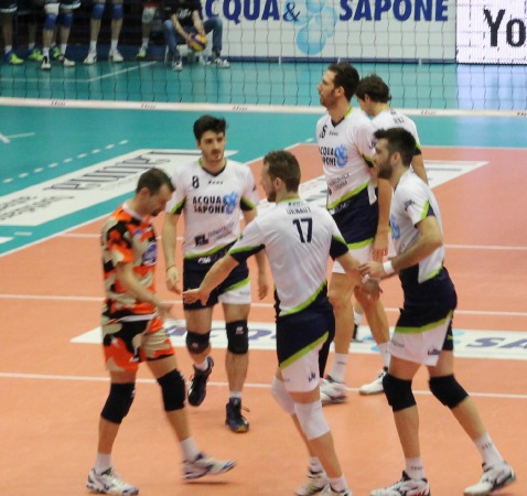 La Top Volley Latina ancora in Superlega: Falivene iscrive la squadra al campionato