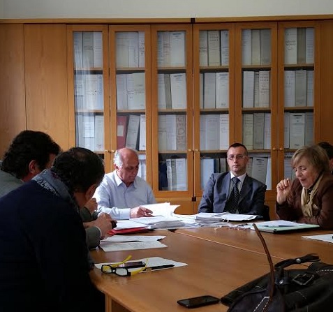 Bilancio consuntivo bocciato in Commissione, Forza Italia si astiene: la crisi ora è ufficiale