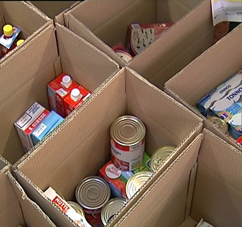 Lavoratori del Consorzio di Bonifica senza stipendio, Valore Donna organizza una raccolta alimentare