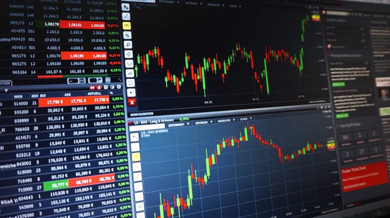 Vivere il proprio tempo: economia e finanza