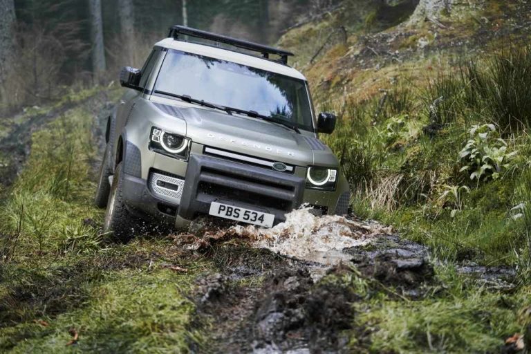 La Concessionaria Bodema a Latina presenta la Nuova Defender. Nuovo look, stesso DNA dell’antenata off Road