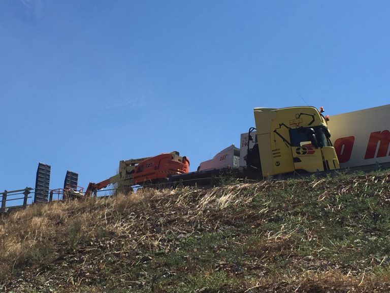 Scontro tra due tir questa mattina sulla ss 156 nel territorio di Sezze