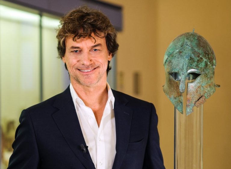 Il lungo omaggio di Alberto Angela alla libraia di Formia ricoverata dopo aver contratto il covid