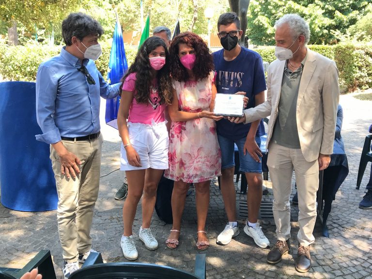Borse di studio Manzi a 8 studenti di Latina
