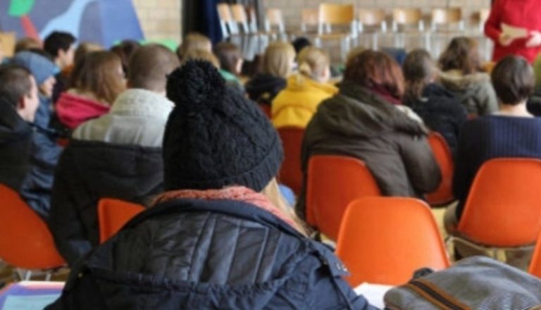 Riscaldamenti a singhiozzo in alcune scuole della provincia: studenti al gelo