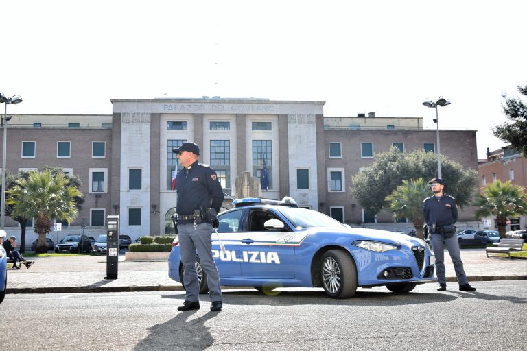 Operazione straordinaria a Latina: controlli interforze contro il degrado urbano