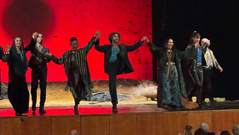 Latina, si alza il sipario: parte la stagione di prosa del Teatro Comunale “Gabriele D’Annunzio”