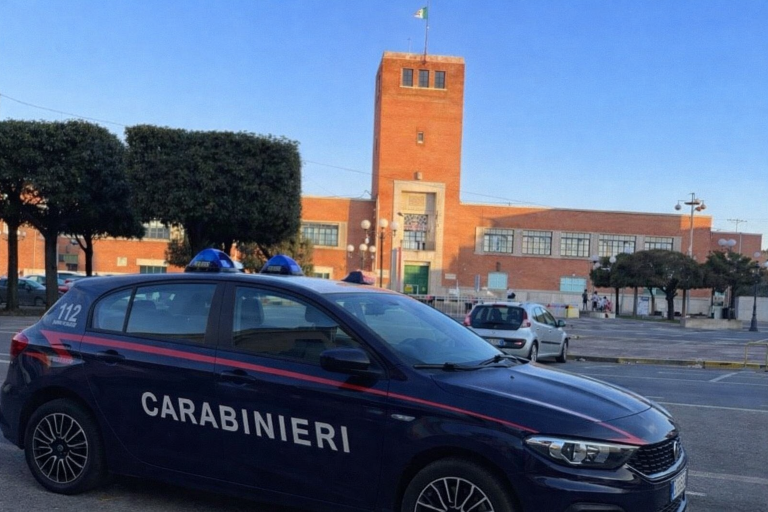 Pontinia, finto operatore bancario svuota il conto di un 53enne: tre denunciati per truffa
