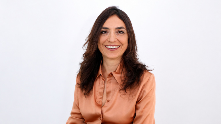 Premio Italo Calvino, tra i finalisti anche Daniela Tallini: l’autrice di Gaeta in corsa con “Adènt”