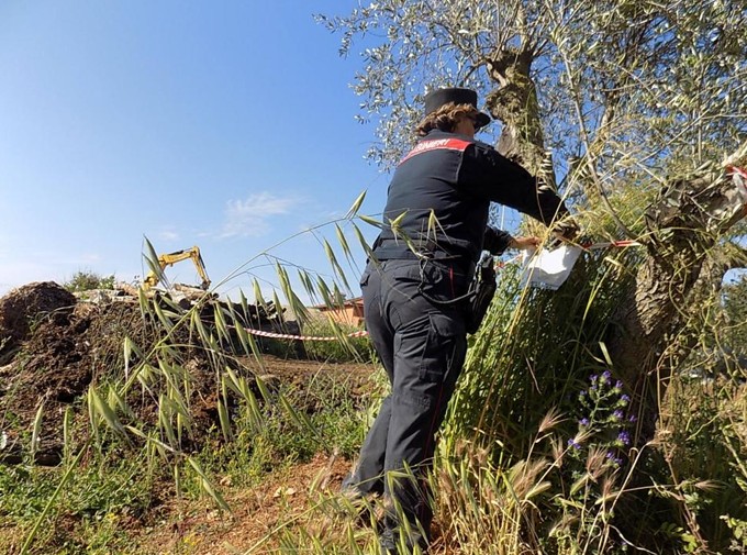 Opere edilizie senza autorizzazioni ad Aprilia, sequestrata un’area di mille metri quadrati